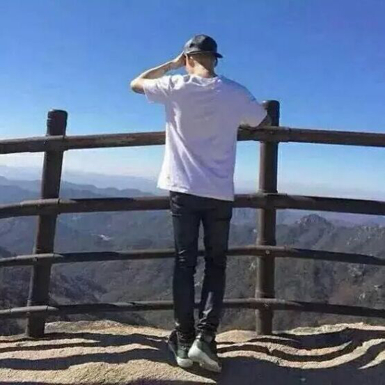 张家辉贪玩吃鸡直播间关注粉丝_张家辉贪玩吃