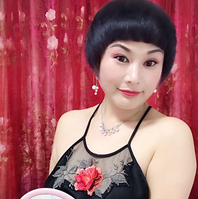 【开心大美妞分享的小视频】视频直播-YY