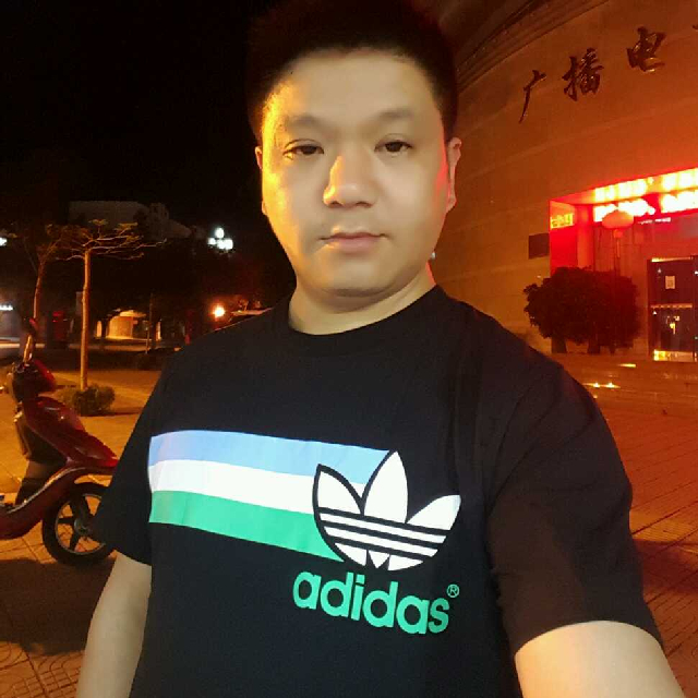 半梦半醒之间的直播-YY直播-YY.COM中国领先