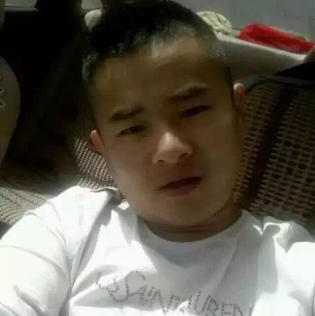 - 兄弟ゝ炮 哥「非法·聚会」分享的小视频273