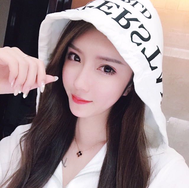 小温妮现身澄清