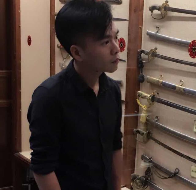 亲上摸下直播间关注粉丝_亲上摸下粉丝留言_