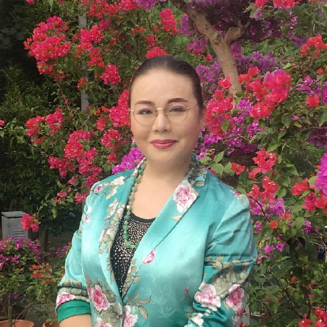 边姐 关注
