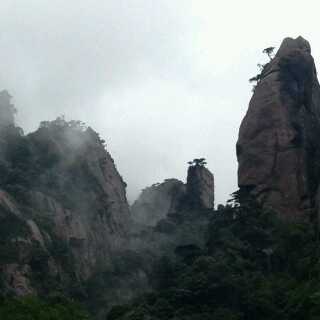 雨夜带刀不带伞视频全集_雨夜带刀不带伞全部
