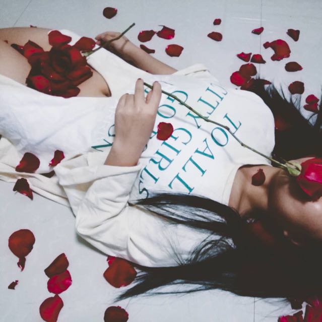 China★西门●七芯海棠★直播间关注粉丝_