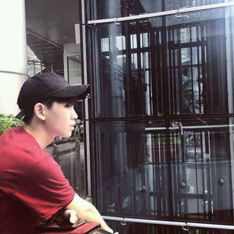 叶河林正在直播-在线播放-明星-YY LIVE,中国最