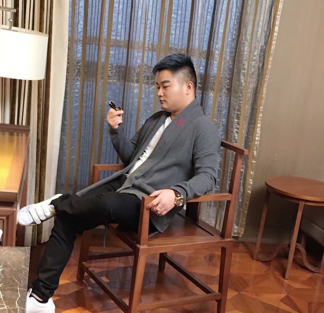 贝源哥简介_贝源哥背景介绍-YY官方