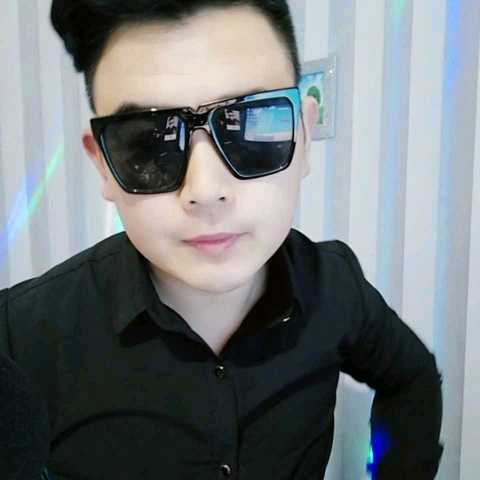 伤心哥听伤心歌直播间关注粉丝_伤心哥听伤心