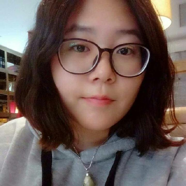 阿姨很可爱