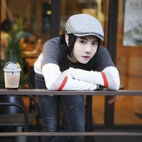 我是残疾人你们可以叫我梦梦直播间关注粉丝_