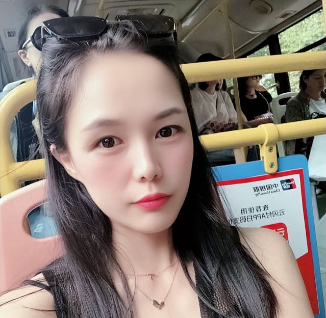 小耳朵视频直播全集_小耳朵资料大全-YY官方