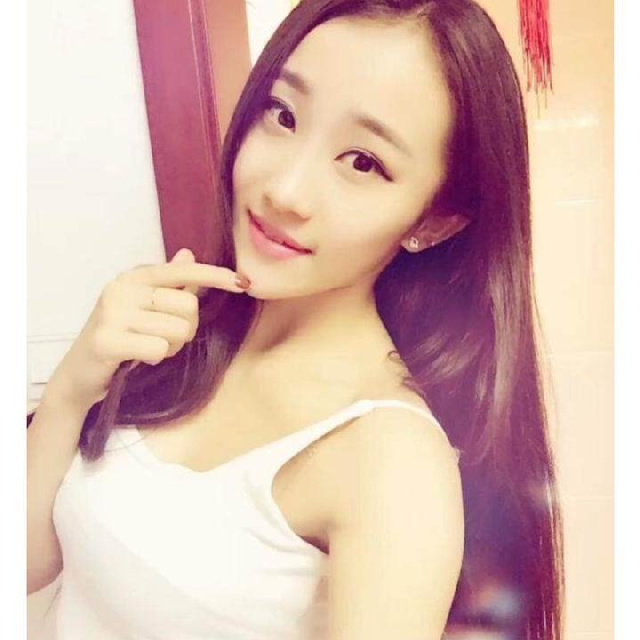 Ls爽儿户外舞者