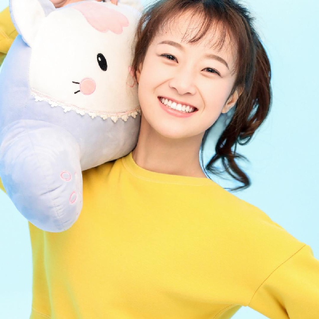 辛雅梦闹闹 关注