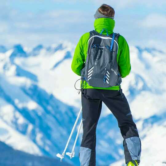 夏夏 (从主播转行刷客)直播间关注粉丝_夏夏 (从