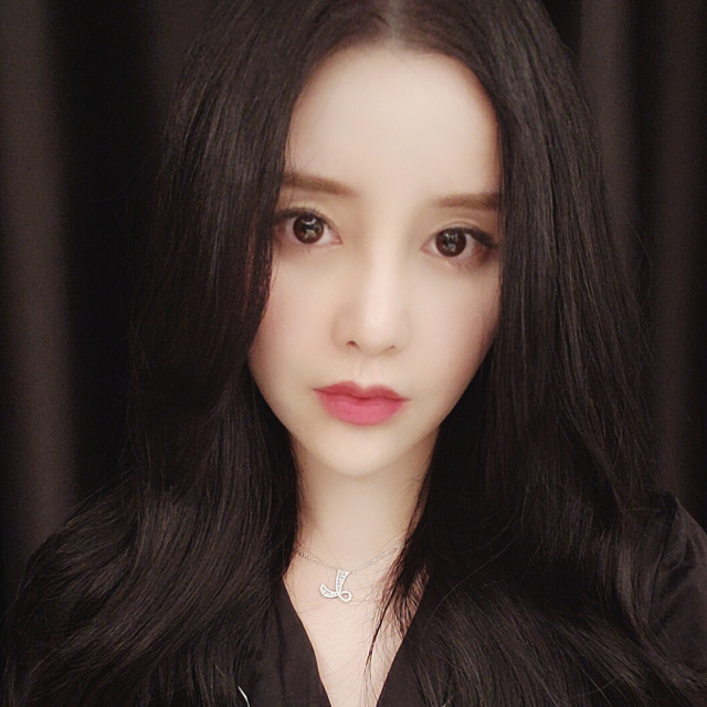 雅森新晋女主播薇薇安顶尖绝色