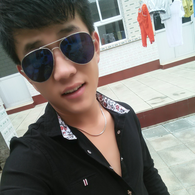 新人丶小林照片yy新人丶小林个人相册私照_新人丶小林相册 - yy live