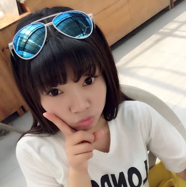 Holiday白小白视频直播全集_Holiday白小白资