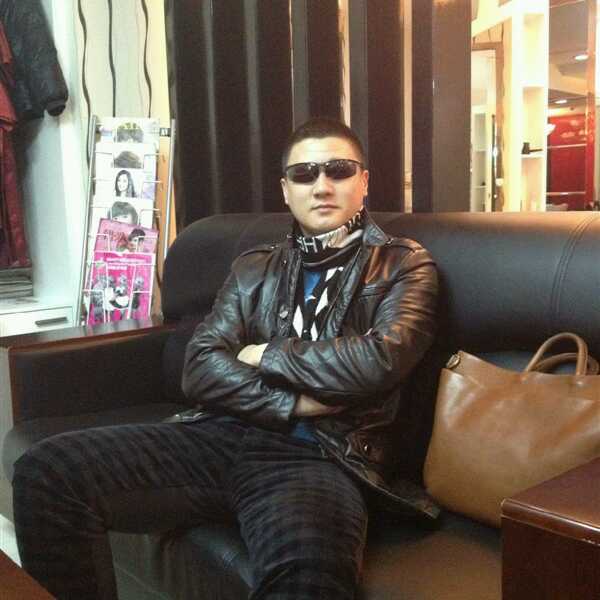 辉哥直播间 - 辉哥个人资料 yy live,中国最大的综合娱乐直播平台