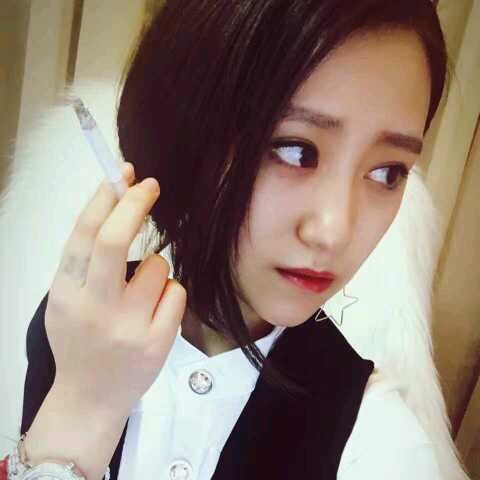 新浪微博:yy慕小蕾的直播