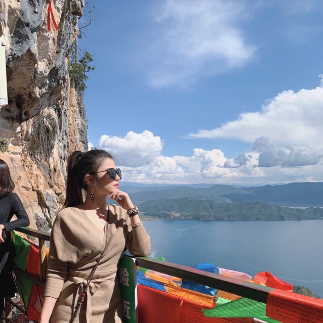 吃三年主播来了