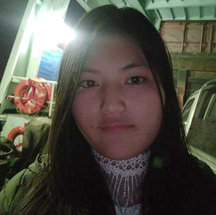 被女生踢裆直播间关注粉丝_被女生踢裆粉丝留