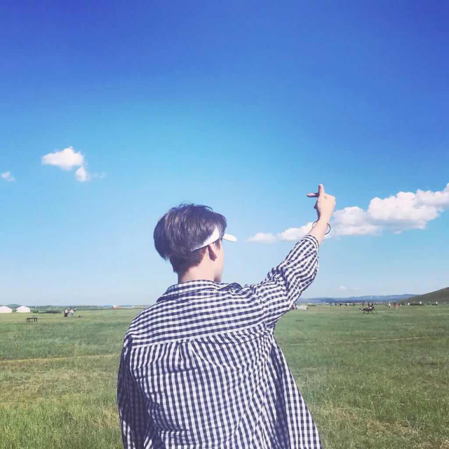 妹子在我身下娇喘直播间关注粉丝_妹子在我身