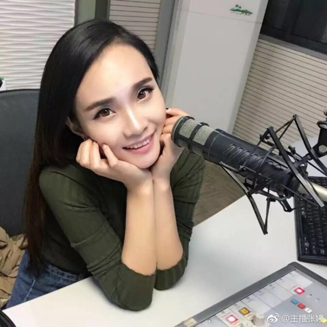 「乐府」张婷 微博:主播张婷的吃货脸萌