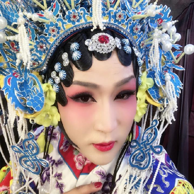 反串演员浴池汶汐的回放